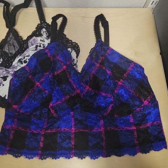 Pair of Torrid Bralettes, Size 0 - Picture 2 of 5